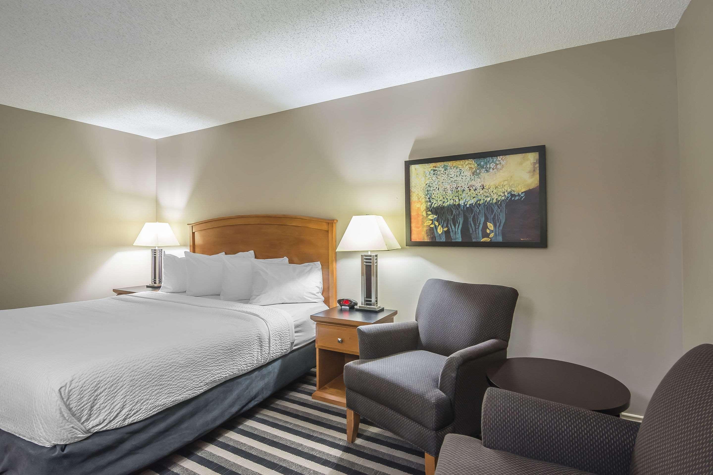 Quality Inn West Edmonton Esterno foto
