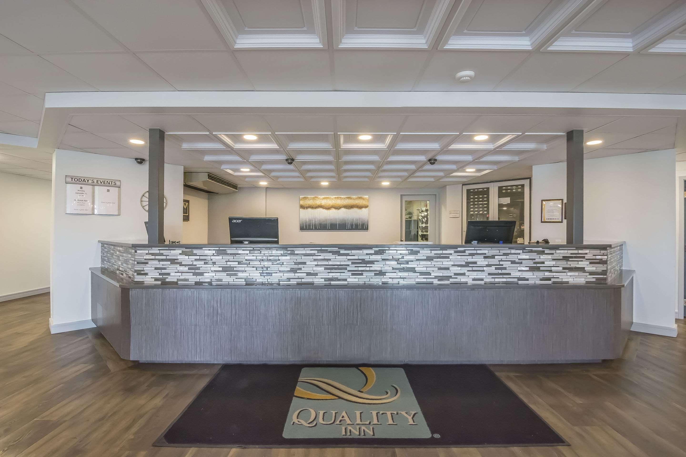 Quality Inn West Edmonton Esterno foto