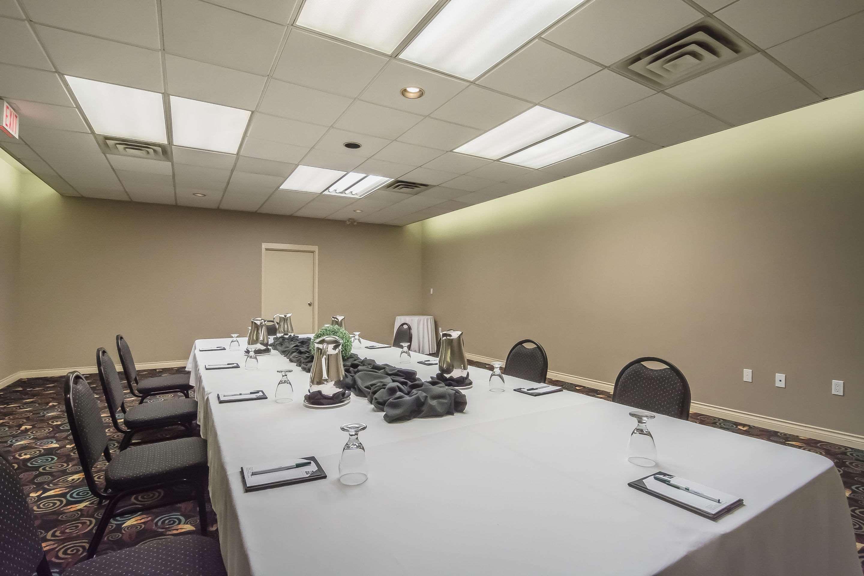 Quality Inn West Edmonton Esterno foto